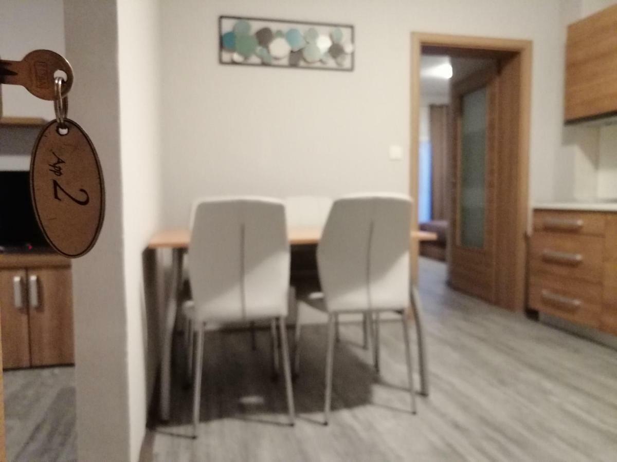 Apartmani Simon ロパール 部屋 写真